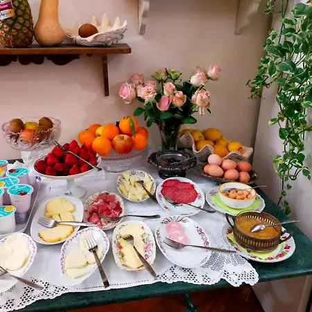 Bed & Breakfast Crociferi CTA