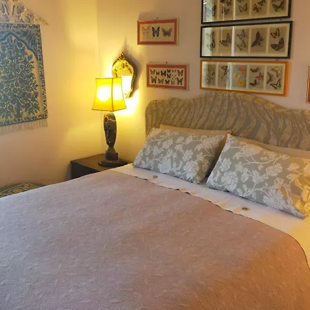 Crociferi Bed & Breakfast